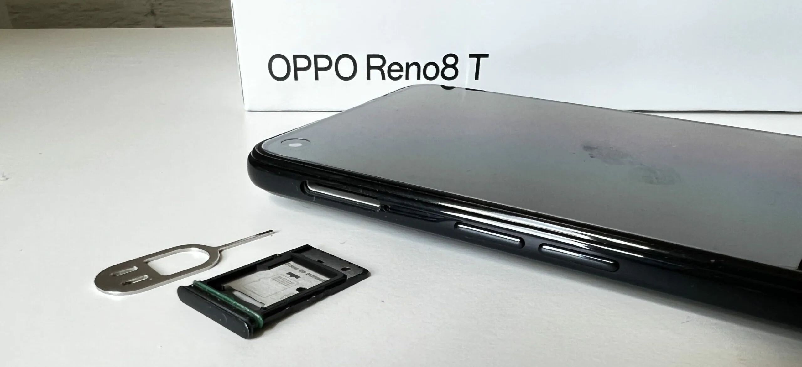 Oppo-Reno-8t-Hardware
